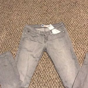 Levi’s Demi Curve skinny jeans